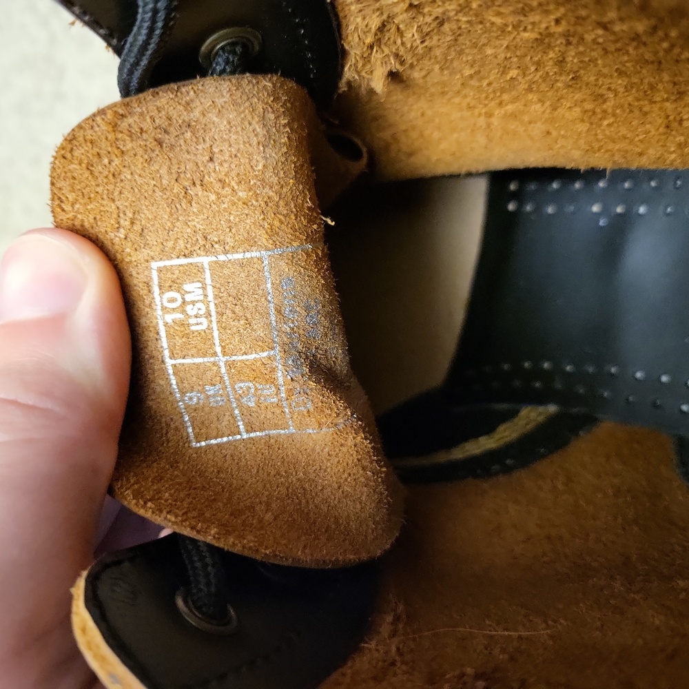 Dr Martens 101 Yellow Stitch Smooth Leather Ankle Boots - Picture 5 of 7